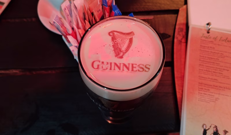Ferrymans Irish Tavern food cape town review service drinks guiness